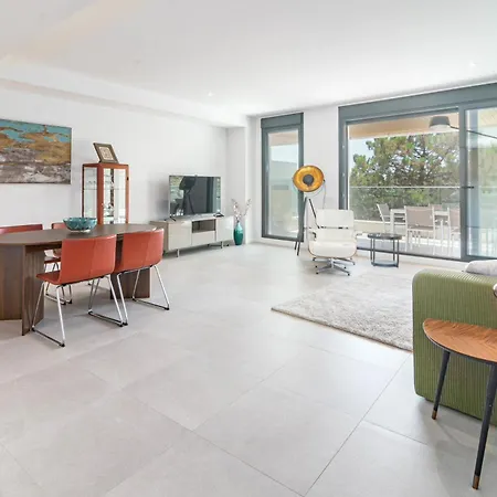 Vv6-2b - Modern 2br With Large Seaview Balcony Apartmán *