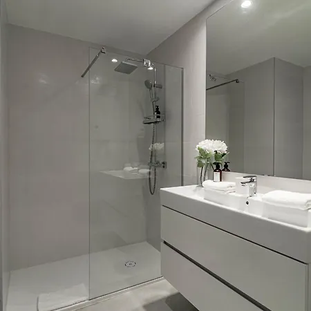 Vv6-2b - Modern 2br With Large Seaview Balcony Apartmán *