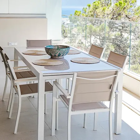 Vv6-2b - Modern 2br With Large Seaview Balcony Apartmán *
